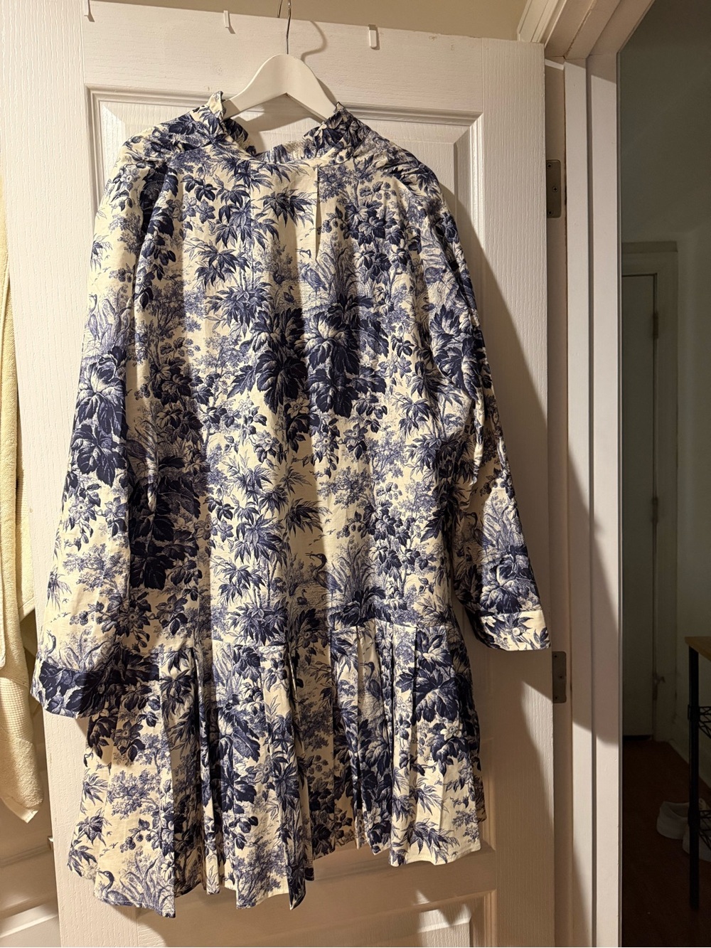 Tuckernuck Navy Blue Toile Tate Dress - Picture 6 of 11